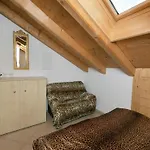 In Aschau Near Hochzillertal 아파트 *