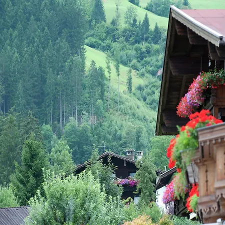 Appartement In Aschau Near Hochzillertal Aschau Im Zillertal